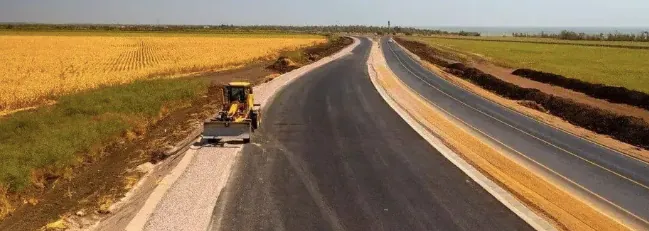 Будівництво дороги від кордону рф до Криму сповільнює рух суходольним коридором - Андрющенко