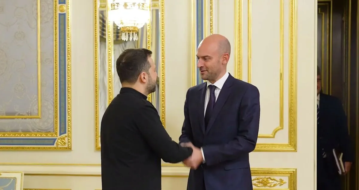 honest-end-to-the-war-and-lasting-peace-zelenskyy-meets-with-french-foreign-minister