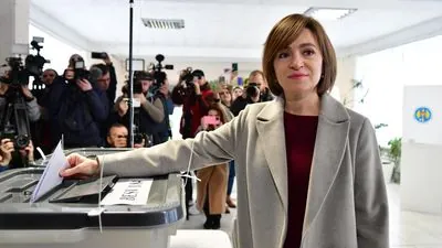 Maia Sandu leads in Moldova's presidential election