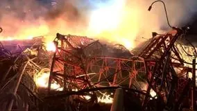 helicopter-crashes-into-radio-tower-in-houston-four-dead