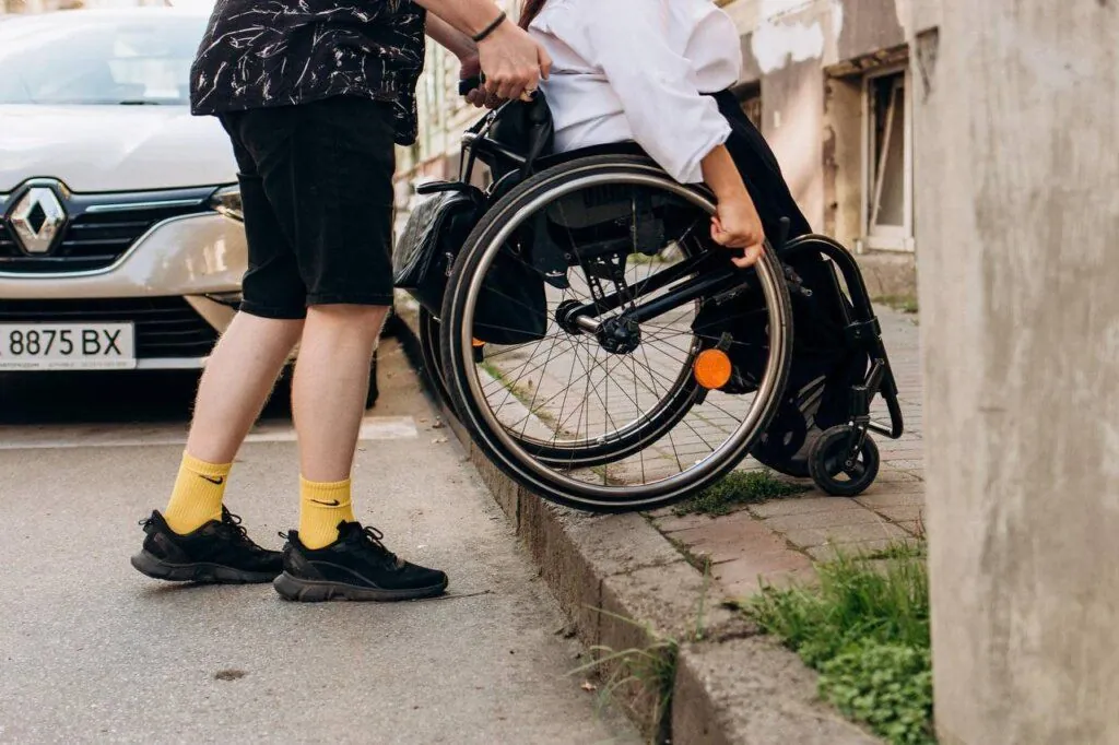 Number of people with disabilities increased by 300 thousand: barrier-free accessibility remains a challenge for Ukraine