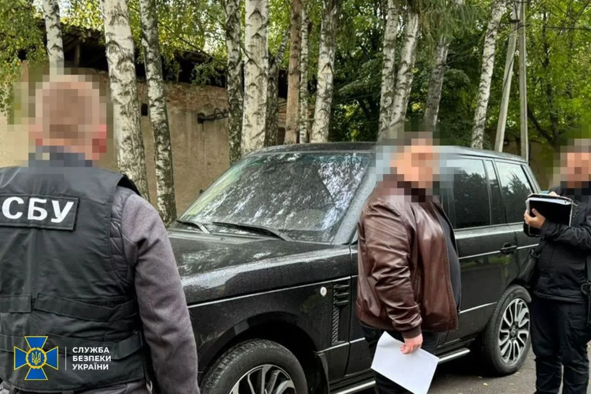 sbu-detains-organizers-of-draft-evasion-in-kyiv-and-vinnytsia-including-lawyer-military-registration-and-enlistment-commission-official-and-fraudster