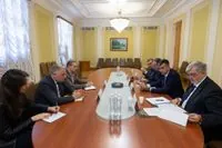 Ukraine and Greece discuss start of implementation of bilateral security agreement: details