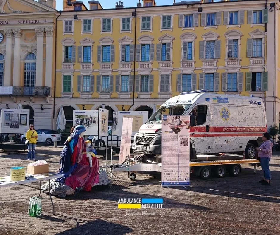 ukrainian-ambulance-riddled-with-bullets-from-russian-invaders-is-on-tour-in-france