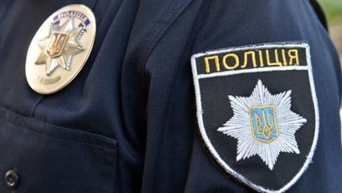 Police stop car in Chernihiv region: foreign driver, passenger wanted for evading mobilization