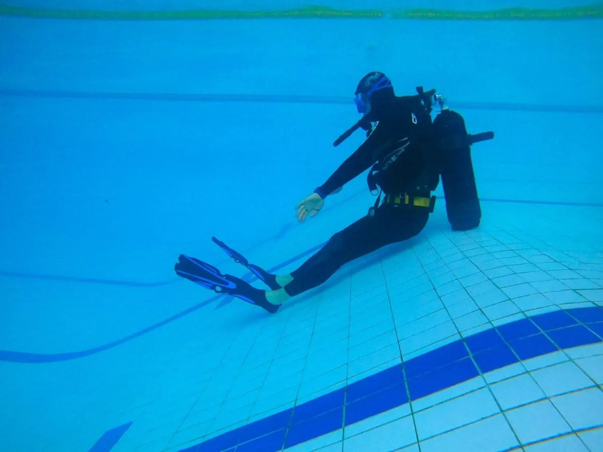 soldiers-who-lost-limbs-undergo-free-diving-rehabilitation-in-brovary