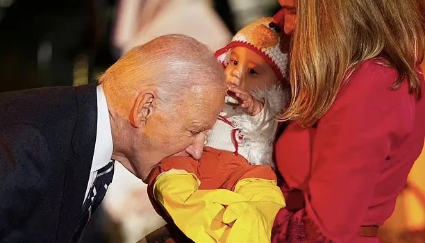 biden-bites-three-kids-at-halloween-celebration-at-the-white-house