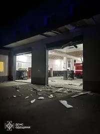 Enemy attack on a fire station in Odesa: rescuers come under fire