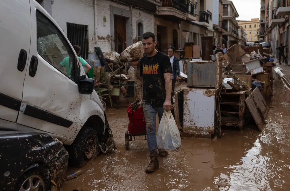 Flooding in Spain may become the largest in Europe in 50 years: 158 victims already