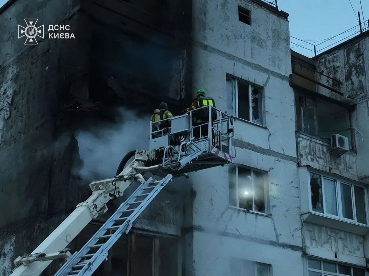 Fire extinguished in Kyiv apartment building after drone attack