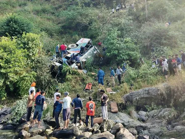 Bus crashes into Himalayan gorge in northern India: at least 36 dead