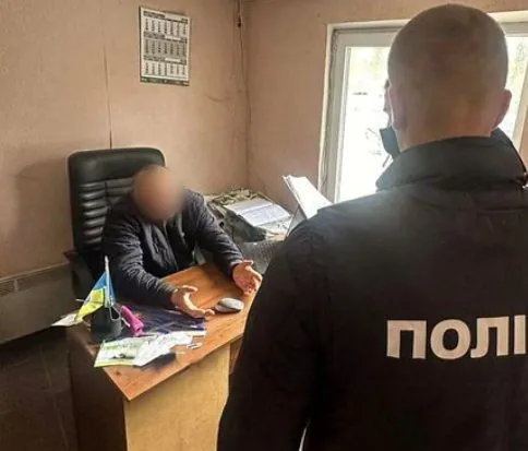 extorted-a-bribe-for-a-burial-permit-up-to-10-years-in-prison-for-the-head-of-a-funeral-service-in-kyiv-region