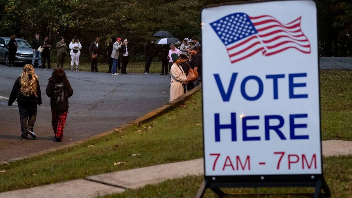 Two key US states announce when they will announce the first election results