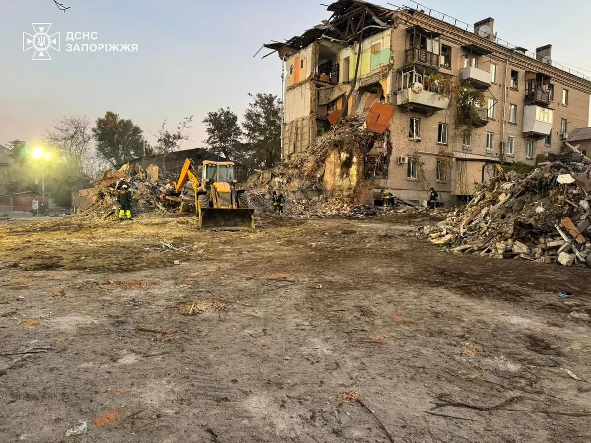 Rescue operations completed in Zaporizhzhia after Russian air strikes: 10 people killed, 41 injured