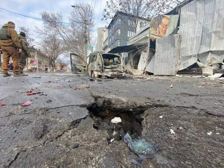 росіяни вбили трьох жителів Херсонщини за добу та поранили ще двох