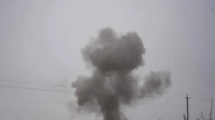 An explosion occurred in Mariupol: what the enemy air defense was trying to shoot down