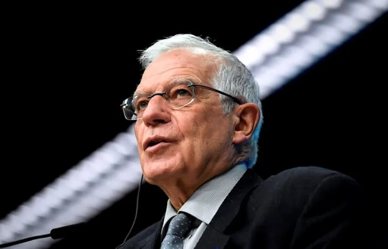 Borrell: Ukraine should decide when and on what conditions to sit down at the negotiating table