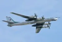 Six Russian Tu-95MS take off from the airfield in Olenegorsk