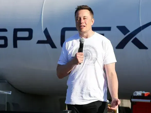 Musk's SpaceX is preparing to hold a tender offer at $135 per share - Reuters