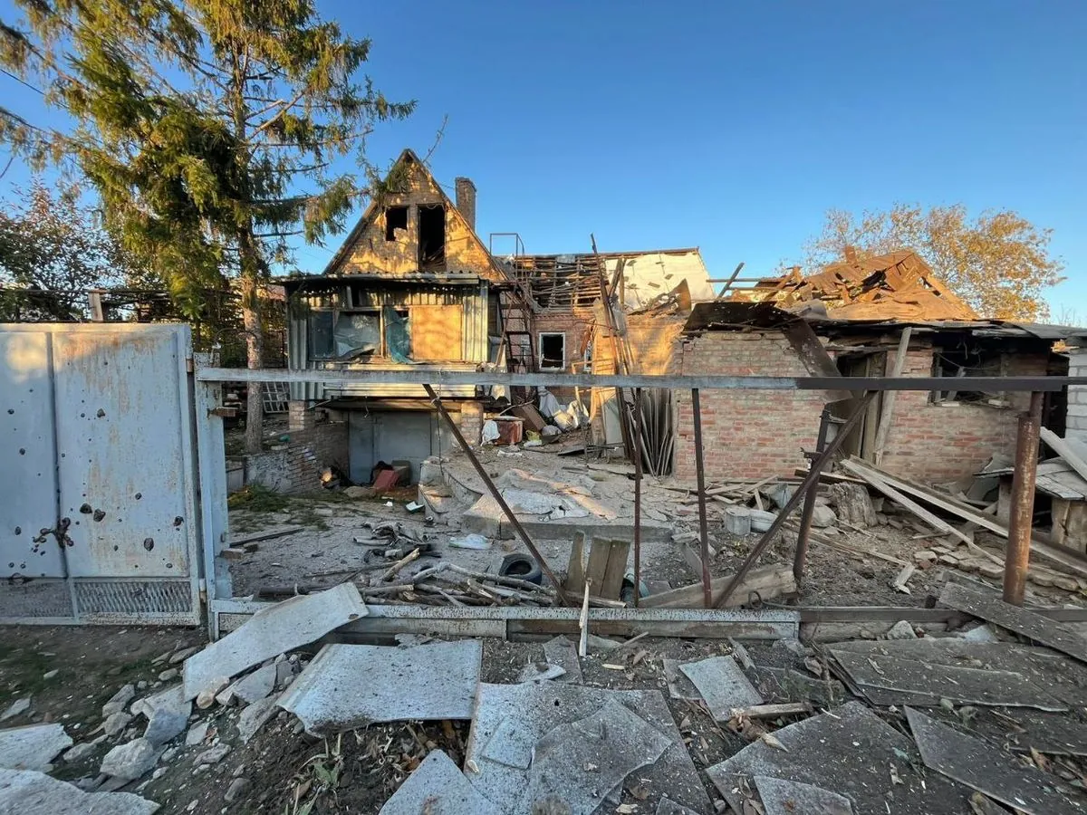 Russian troops attack Nikopol district: 75-year-old woman injured