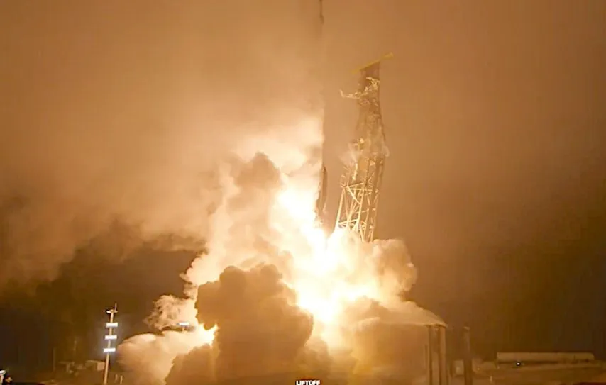 SpaceX launches 20 Starlink satellites, including 13 with Direct to Cell capability