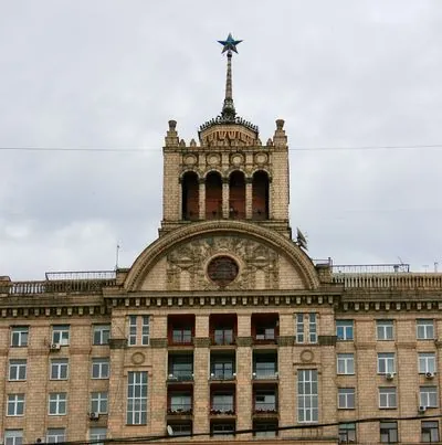 A star from a house on Khreshchatyk and monuments to Soviet propagandists: 47 memorials to be removed have been identified