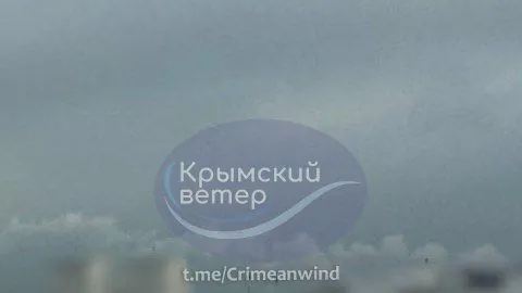 У рф заявили про атаку дронів і ракет в окупованому Криму: під ударом аеродром "Бельбек" 