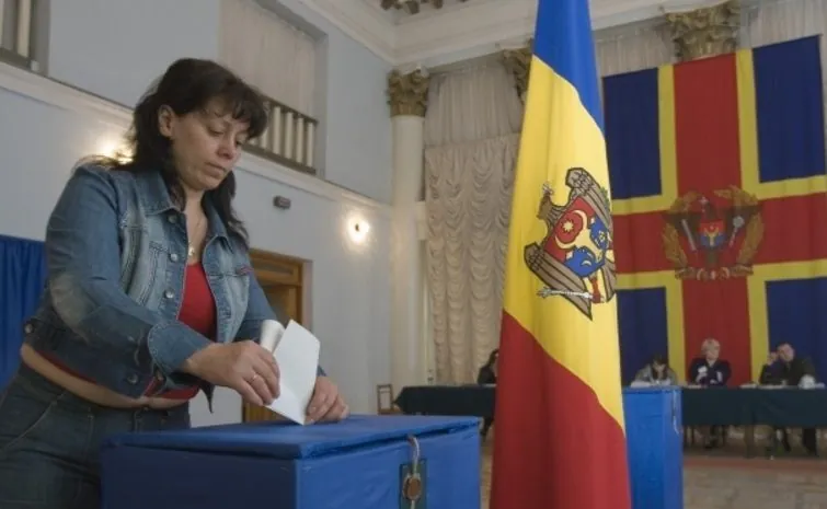 Romania lists ballots, first round of presidential elections may be reassigned