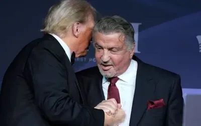 Stallone spent Thanksgiving with Trump at President-elect Mar-a-Lago's estate