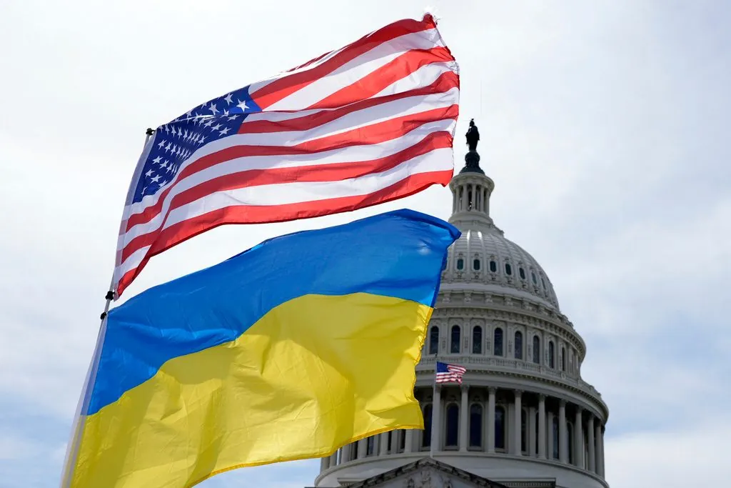 США готовят новый пакет помощи для Украины: что известно о 725 миллионах долларов