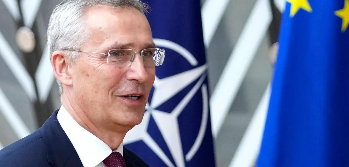 Stoltenberg believes that Ukraine should temporarily cede territories