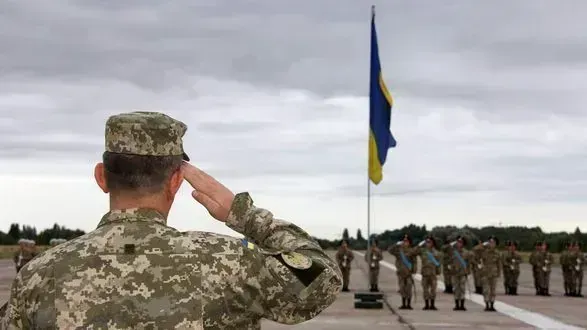 Раді пропонують дозволити цивільним, які були у полоні, звільнятись з військової служби 