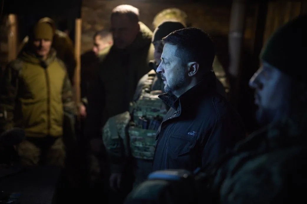 Zelenskyy visits HIMARS division in Zaporizhzhia sector Zelenskyy visits HIMARS division in Zaporizhzhia sector