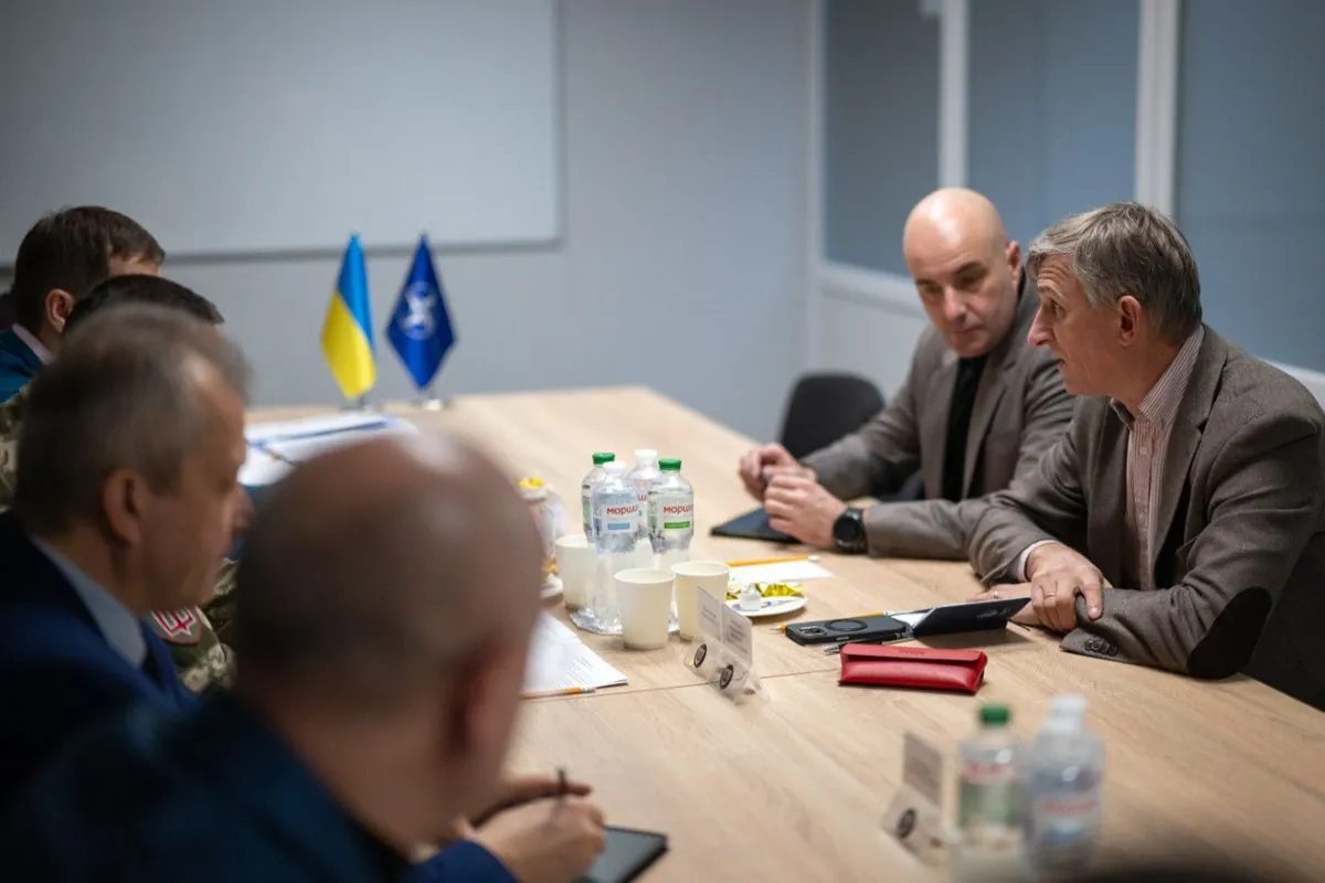 Українські військові інструктори пройдуть спеціальне навчання у Литві: що відомо