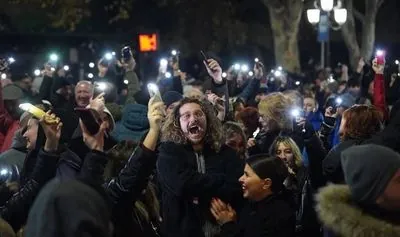 Сегодня в Тбилиси заявлено более 10 протестных маршей: будут идти все - от фанатов футбола до ветеринаров