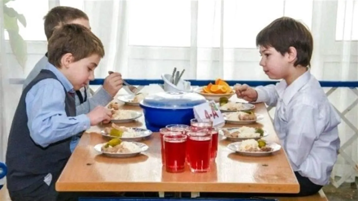 Government allocates UAH 2.6 billion for free hot meals for schoolchildren