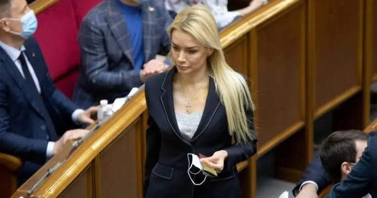 Court extends the term of office of MP Kormyshkina, suspected of illicit enrichment, for another two months