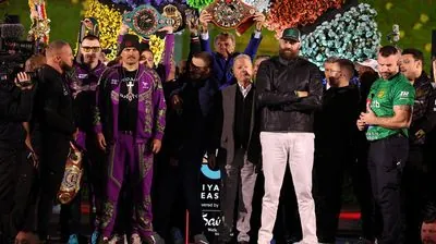 Usyk banned from kissing the cross in rematch with Fury