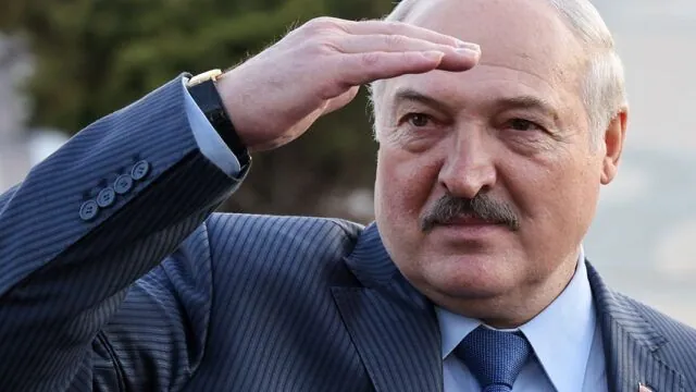 decided to change his shoes: the NYT found out why lukashenko pardoned 200 prisoners