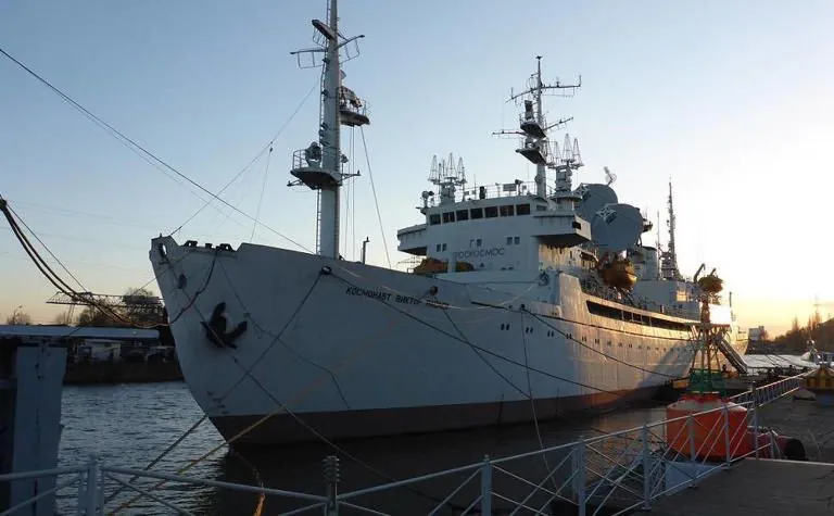 Estonia sends warship to protect Estlink-1 submarine cable: what's going on