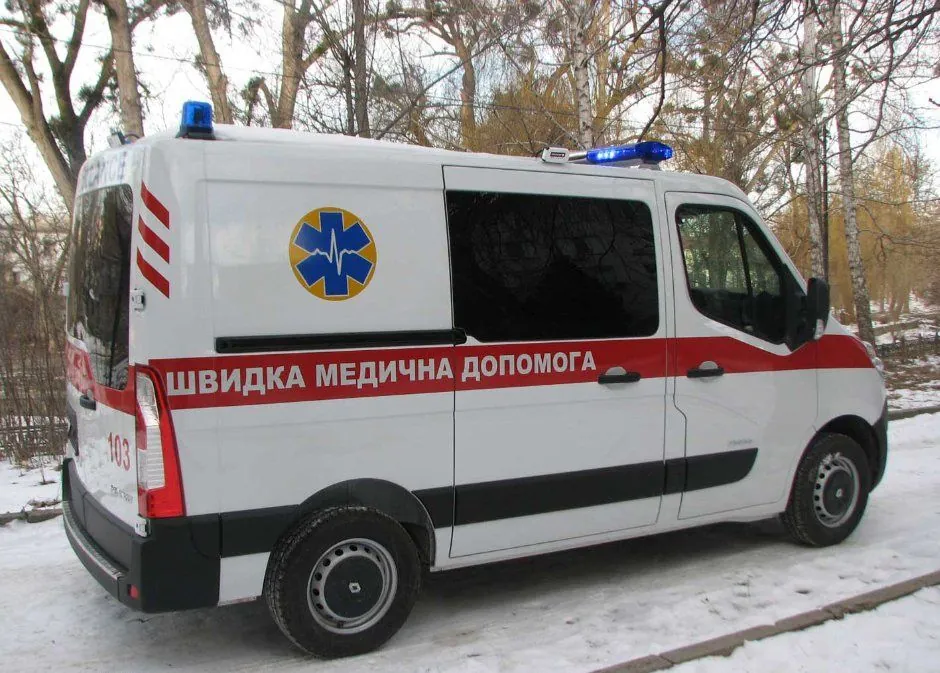 Russian troops dropped explosives from a drone on residents of Antonovka in Kherson region: an elderly couple was injured