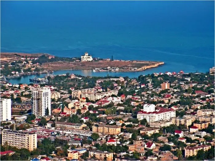 В Севастополе слышны взрывы