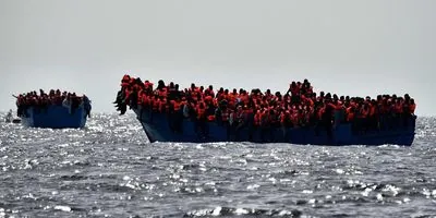 Кількість мігрантів, які перетнули Ла-Манш у 2024 році, зросла на 25%