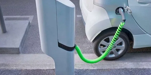 Electric cars: a progressive mode of transportation or a real health hazard?