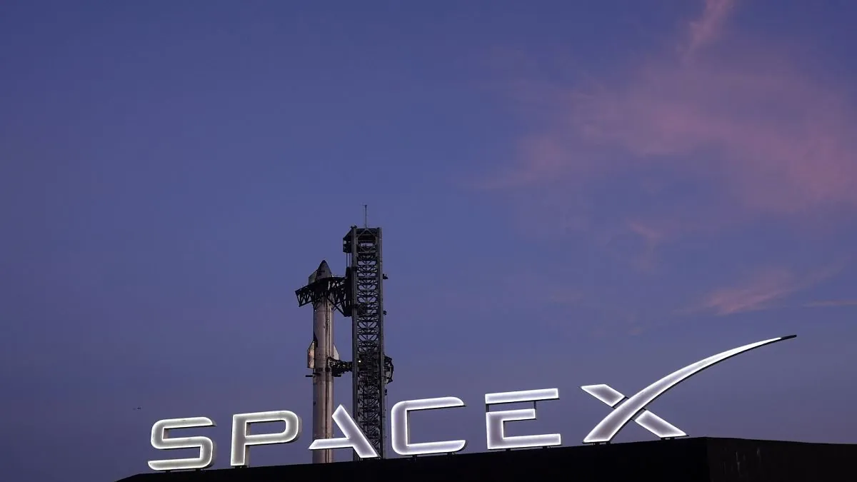 SpaceX and Italy on the verge of a billion-dollar security deal