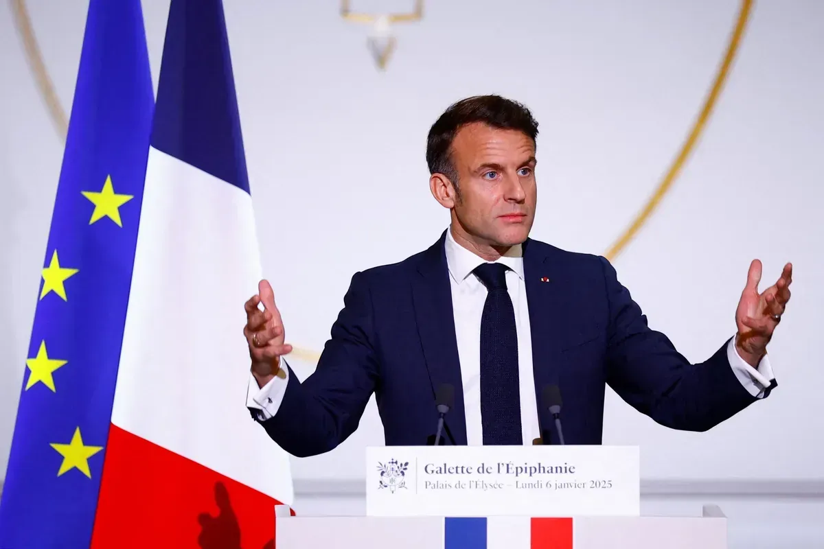 Macron warns that Iran's nuclear program is close to the point of no return