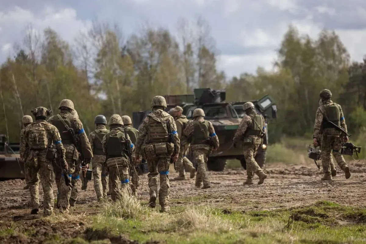 Дезертирства з української бригади у Франції: Генштаб підтверджує кількадесят випадків