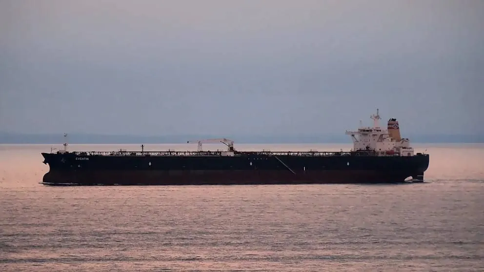 A tanker carrying Russian oil drifts off the coast of Germany - report