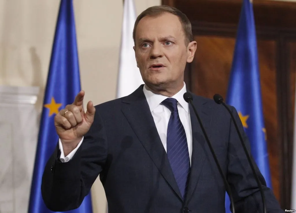 Jest rozwiązanie: Tusk ogłasza „przełom” w sprawie ekshumacji ofiar tragedii wołyńskiej