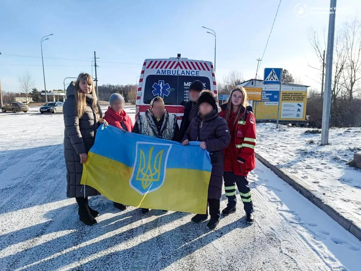 На підконтрольну територію України повернули ще 17 українців - омбудсмен